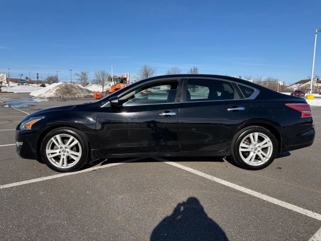 2013 NISSAN Altima