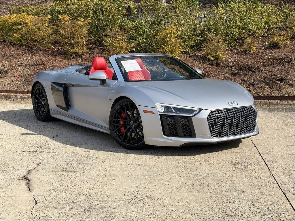 2018 AUDI R8