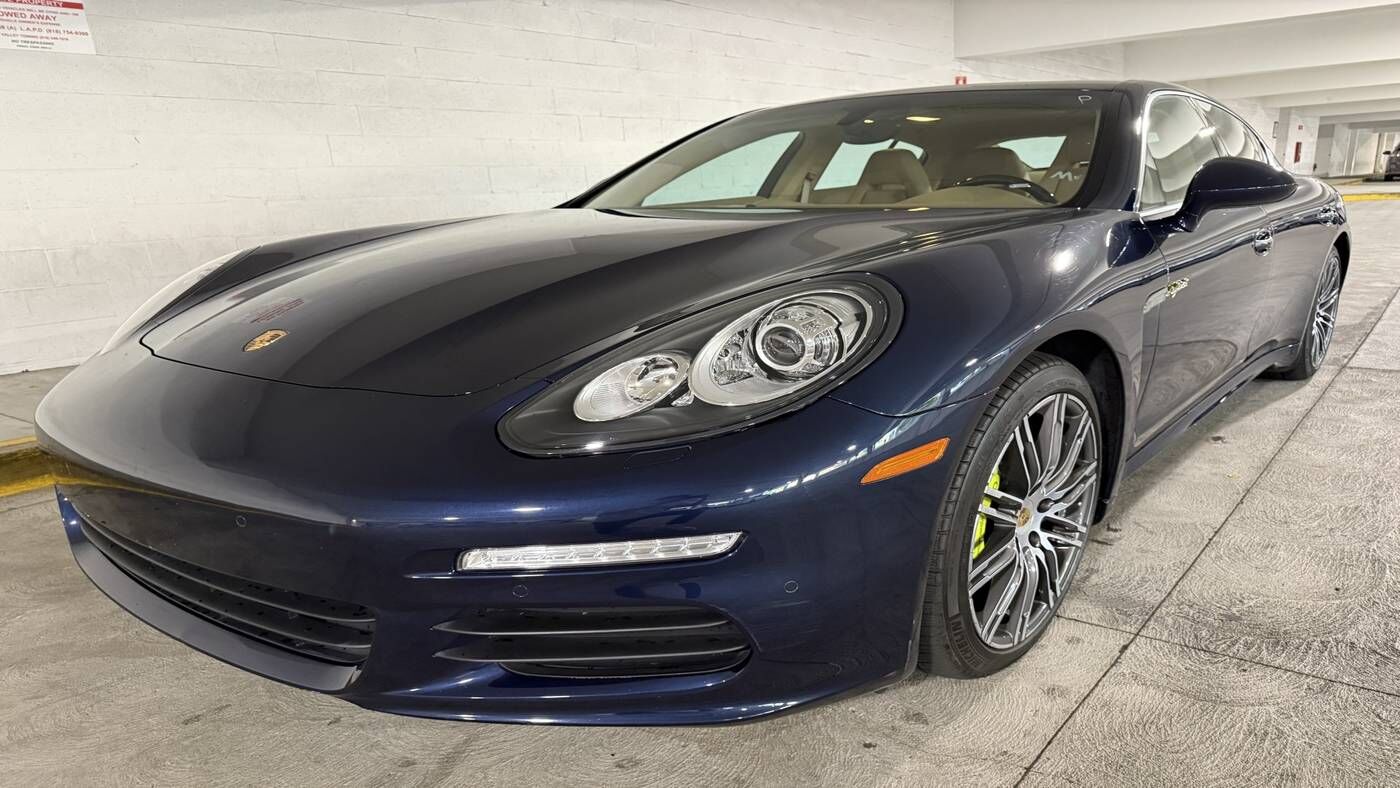Porsche Panamera