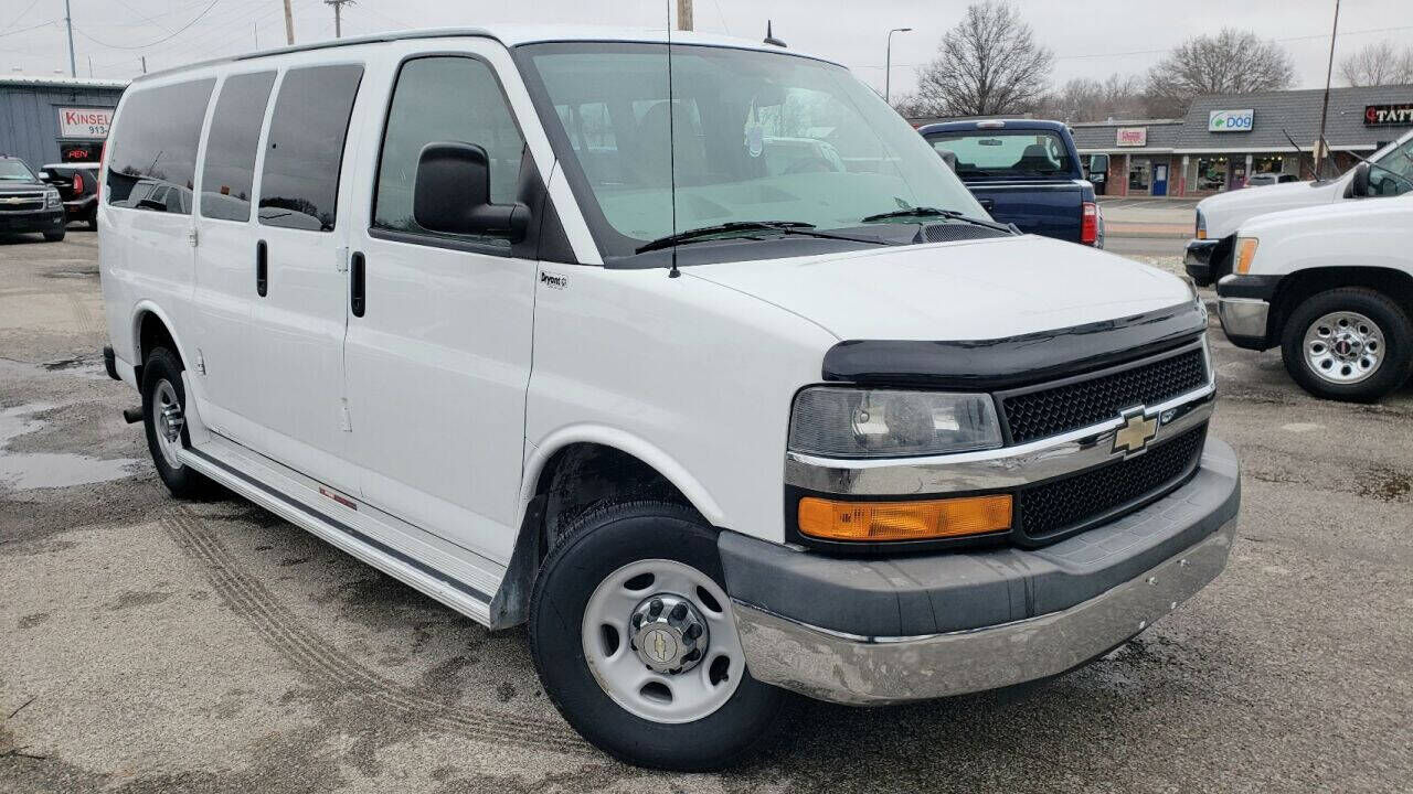2013 CHEVROLET Express