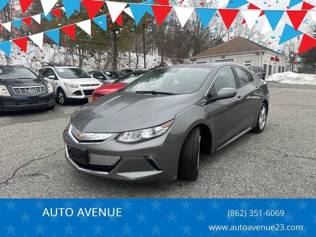 2017 CHEVROLET Volt
