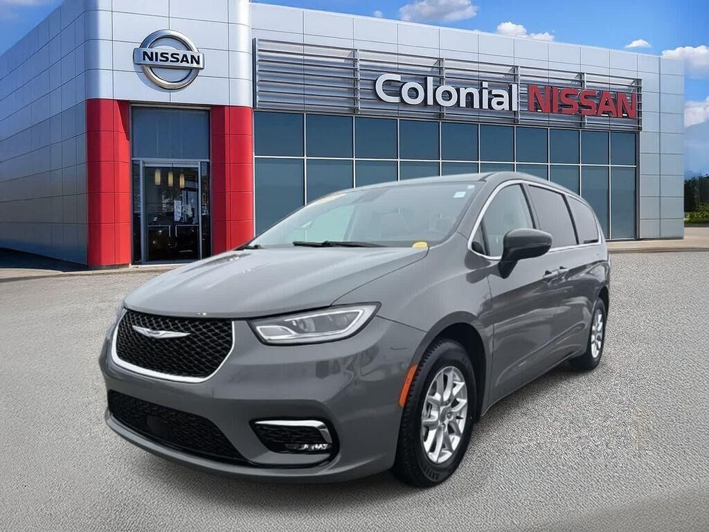 2023 CHRYSLER Pacifica