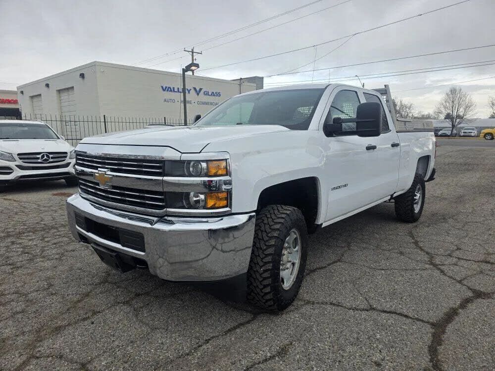2018 CHEVROLET Silverado