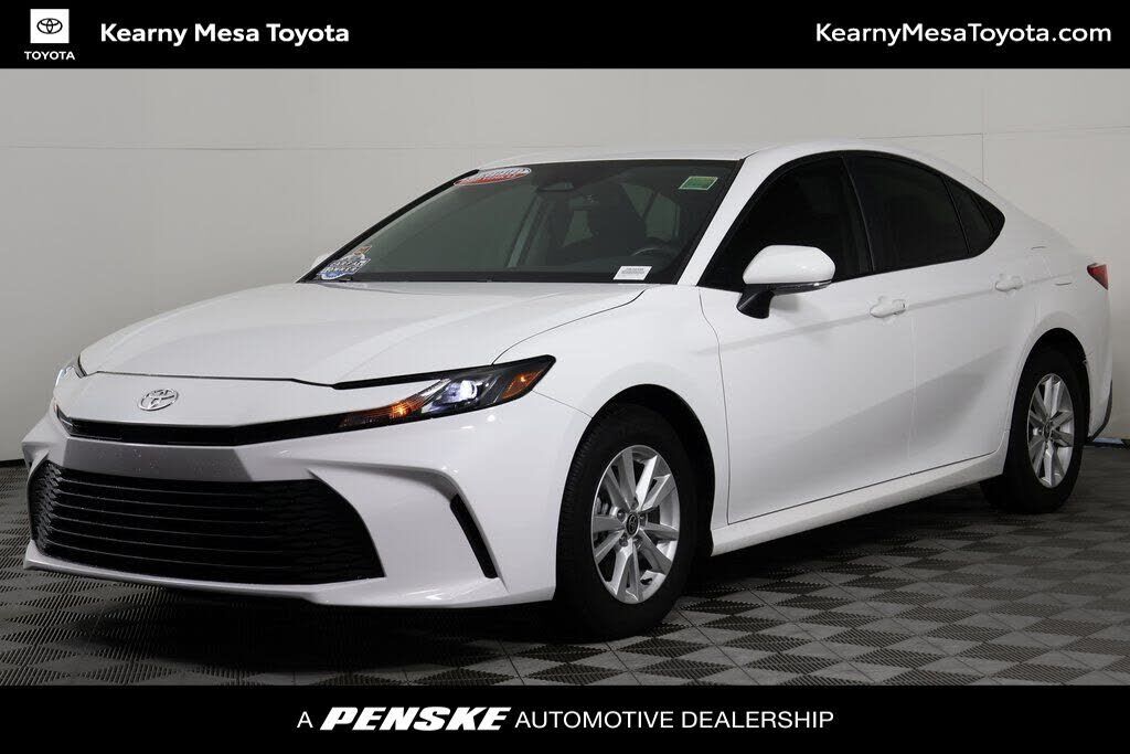 2025 TOYOTA Camry