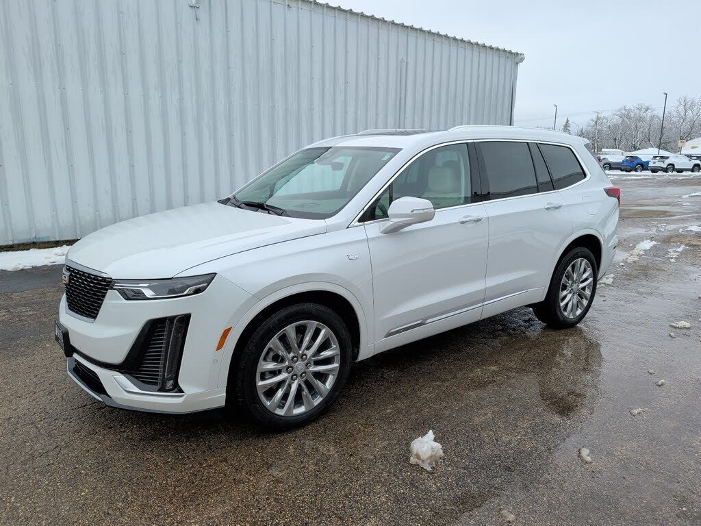 2024 CADILLAC XT6