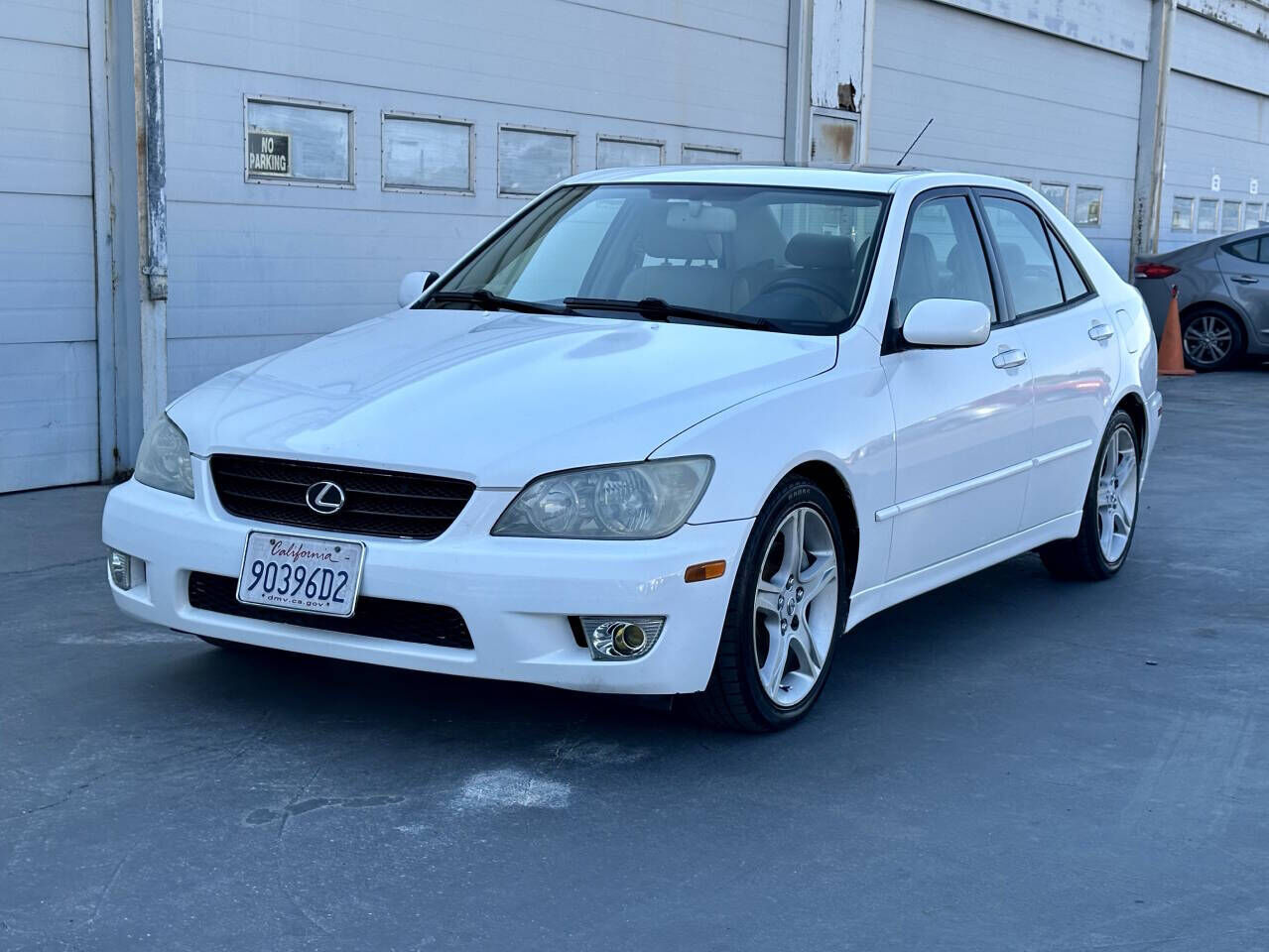 2003 LEXUS IS