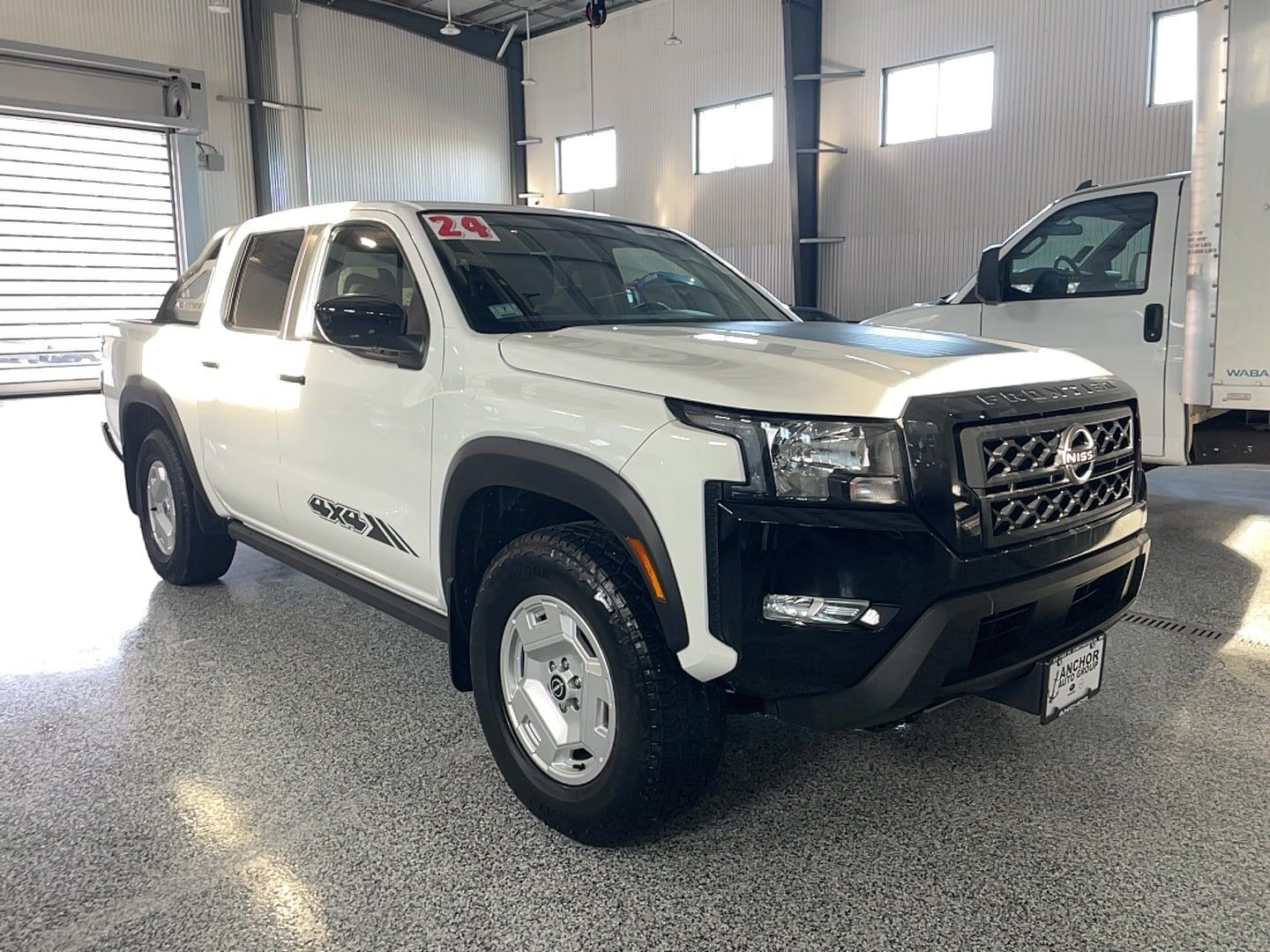 2024 NISSAN Frontier