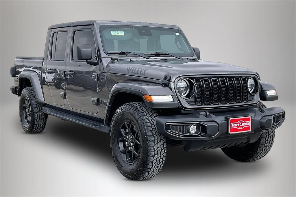 2024 JEEP Gladiator