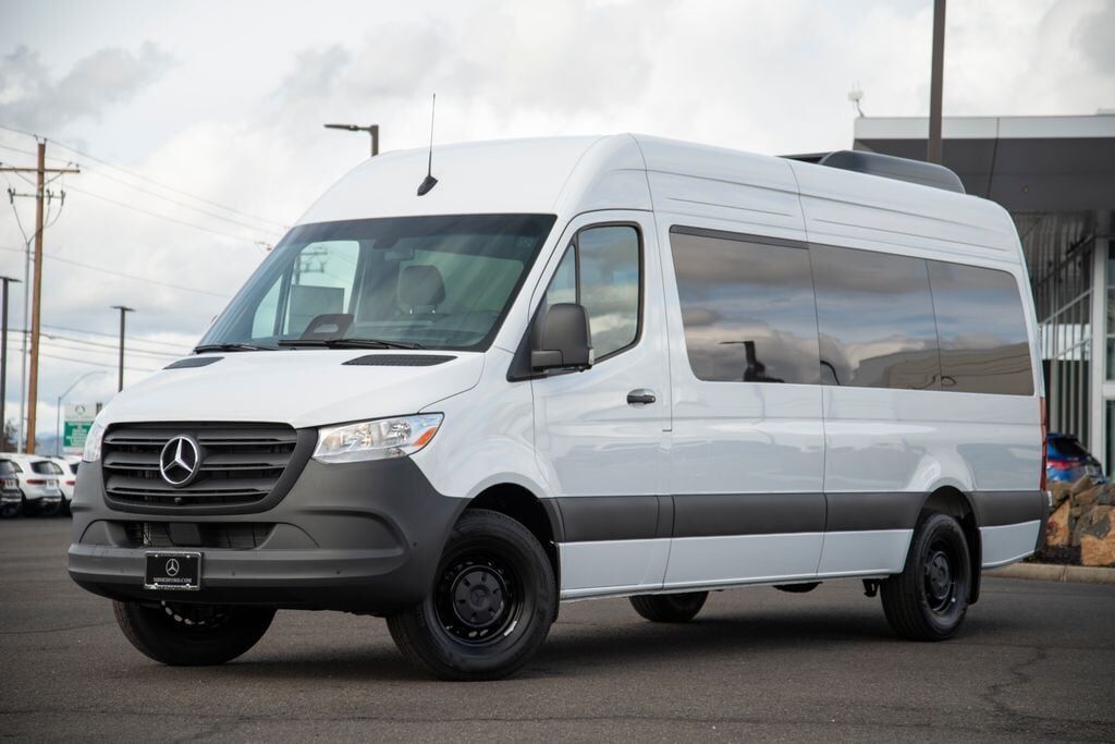 2026 MERCEDES-BENZ Sprinter
