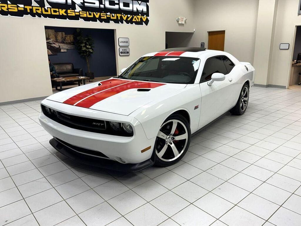 2013 DODGE Challenger