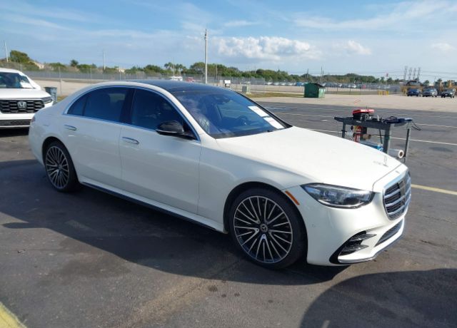 2022 MERCEDES-BENZ S-Class