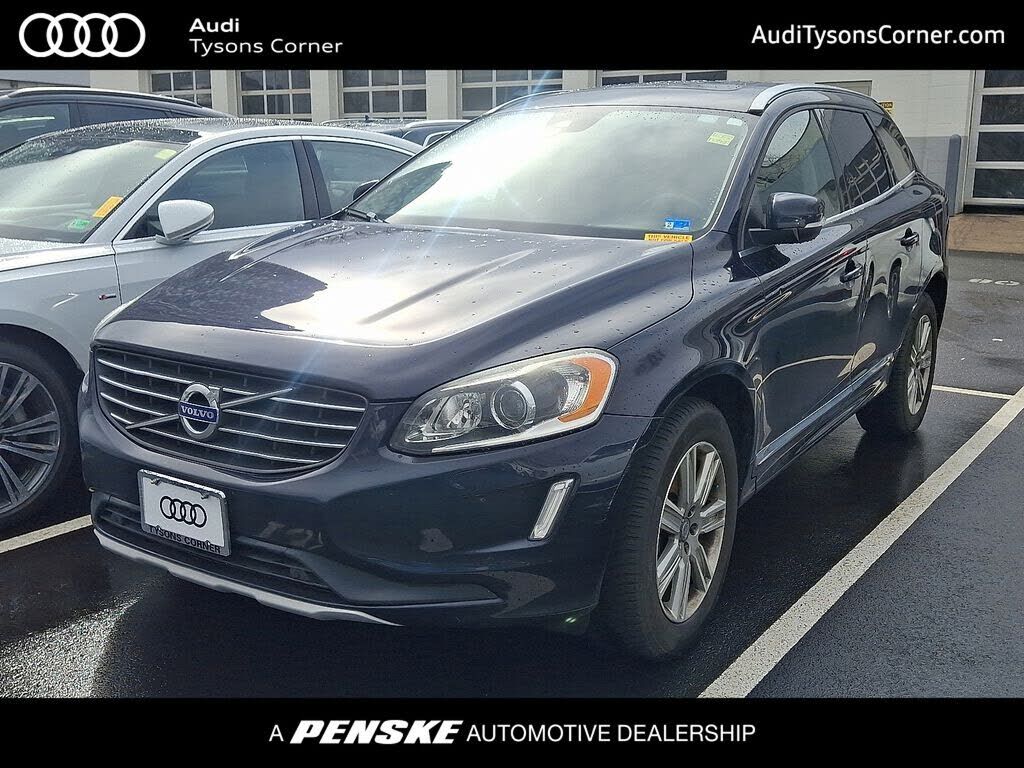 2017 VOLVO XC60