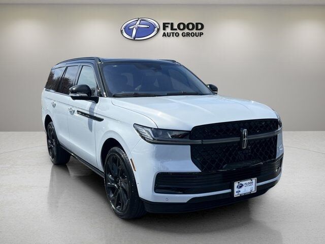 2025 LINCOLN Navigator