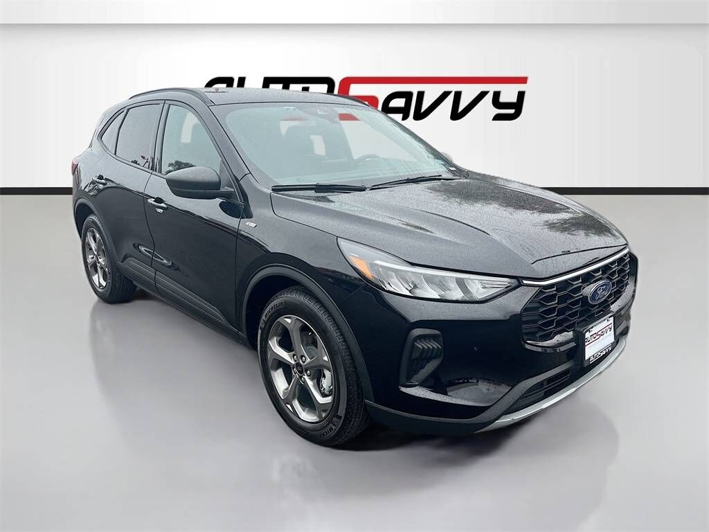 2025 FORD Escape