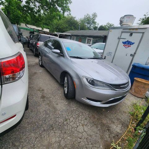 2016 CHRYSLER 200