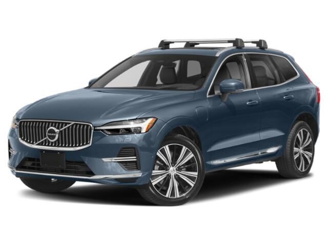 2022 VOLVO XC60