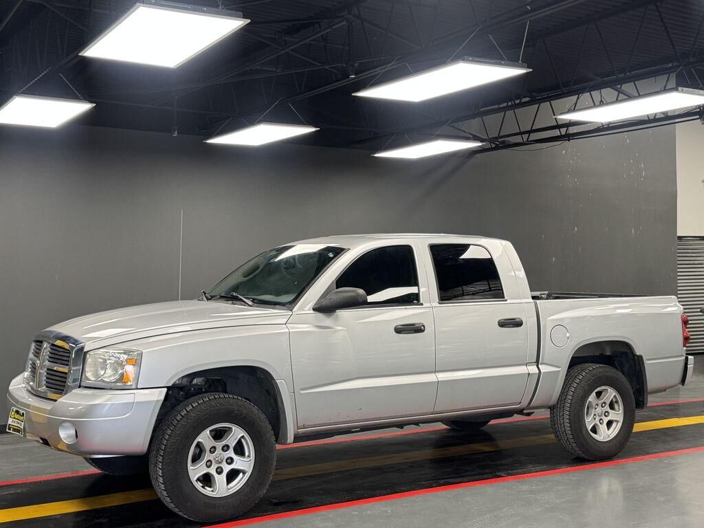 2006 DODGE Dakota