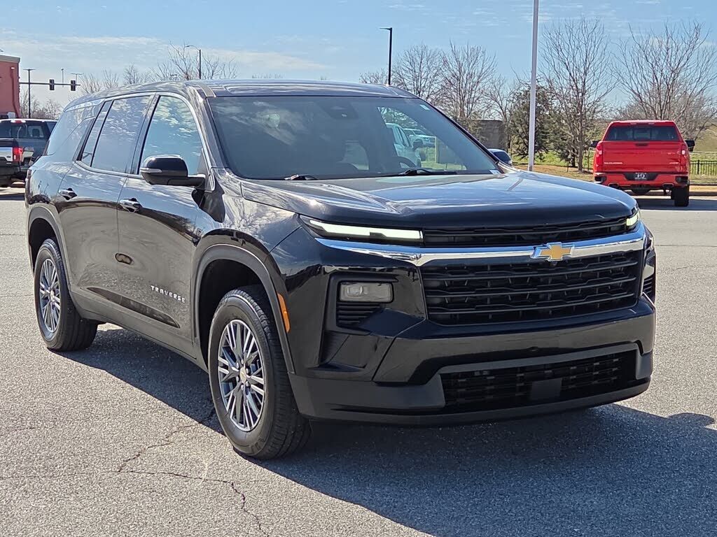 2024 CHEVROLET Traverse
