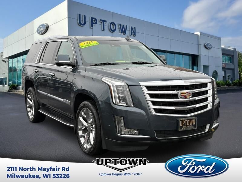 2019 CADILLAC Escalade