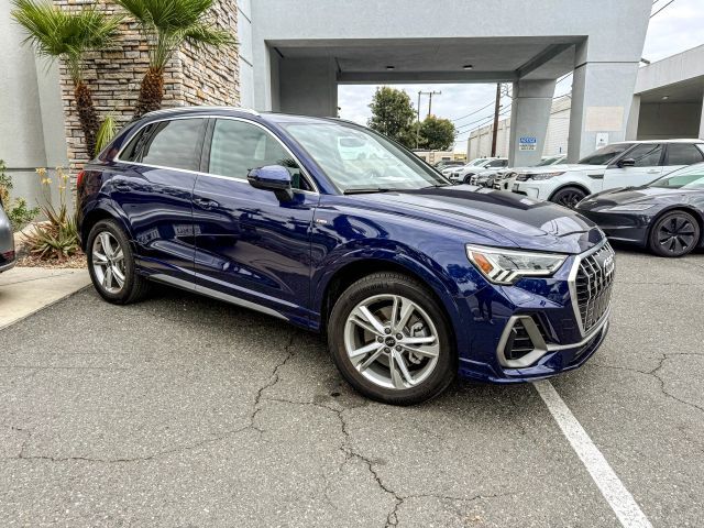 2023 AUDI Q3