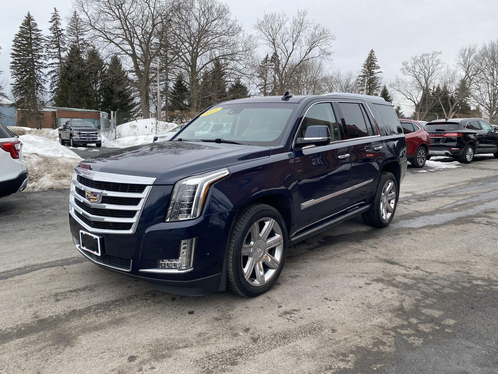 2018 CADILLAC Escalade