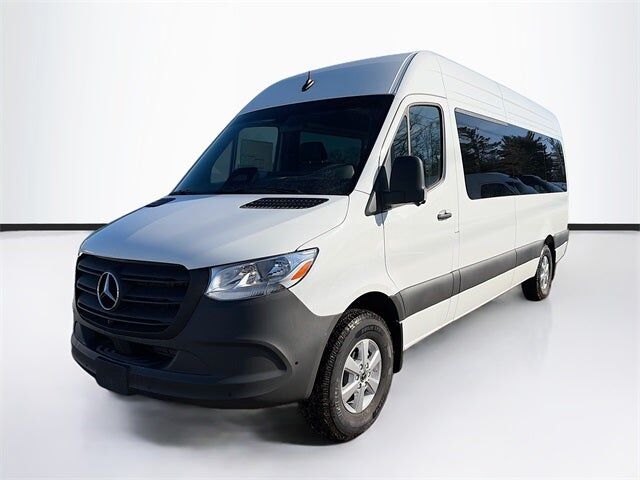 2025 MERCEDES-BENZ Sprinter