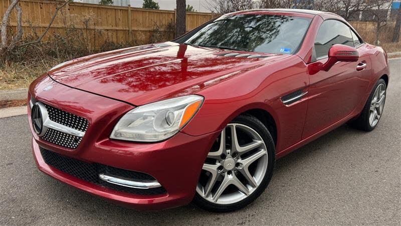 2015 MERCEDES-BENZ SLK-Class