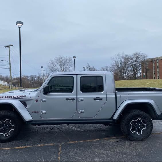 2020 JEEP Gladiator