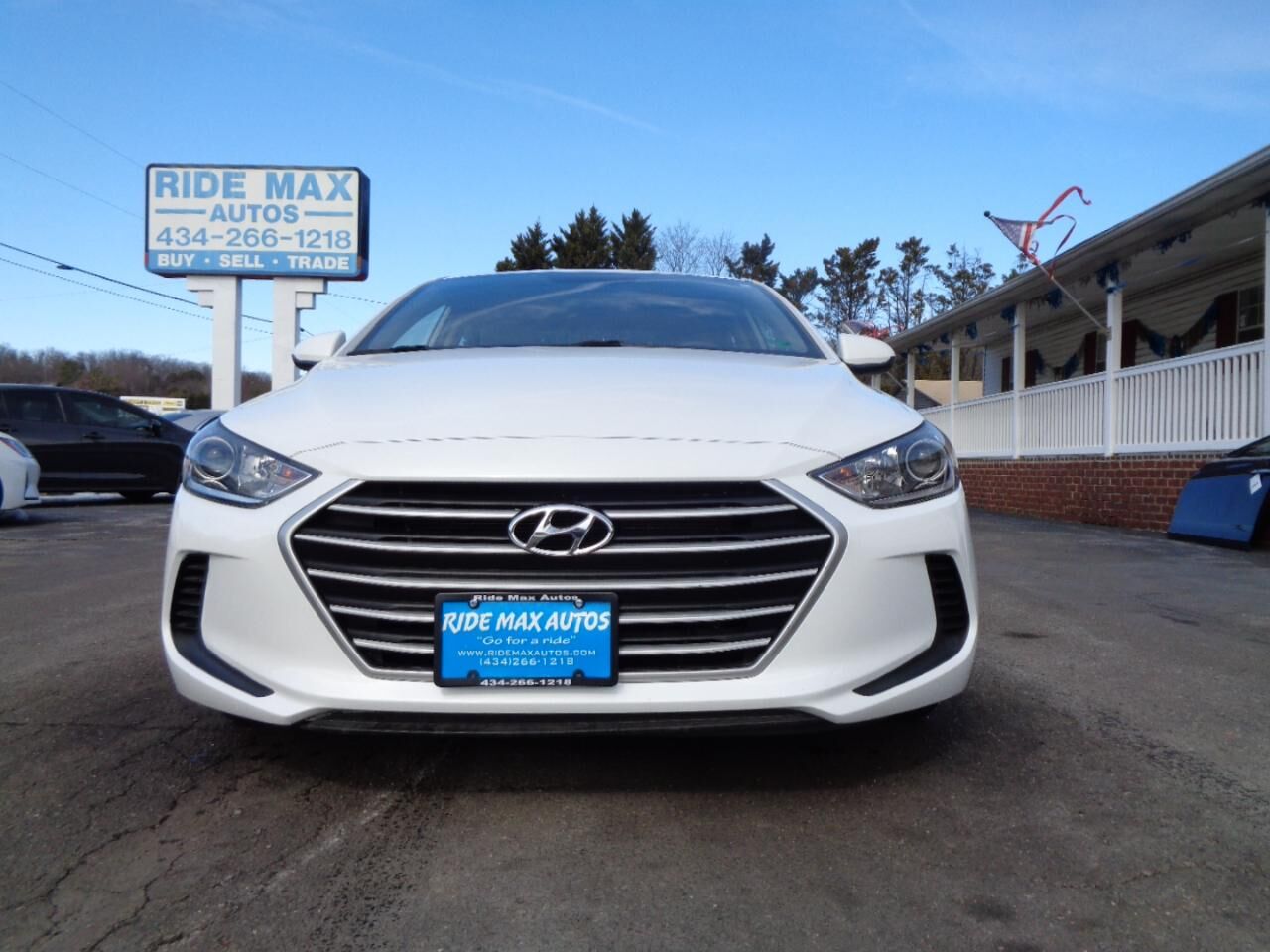 2018 HYUNDAI Elantra
