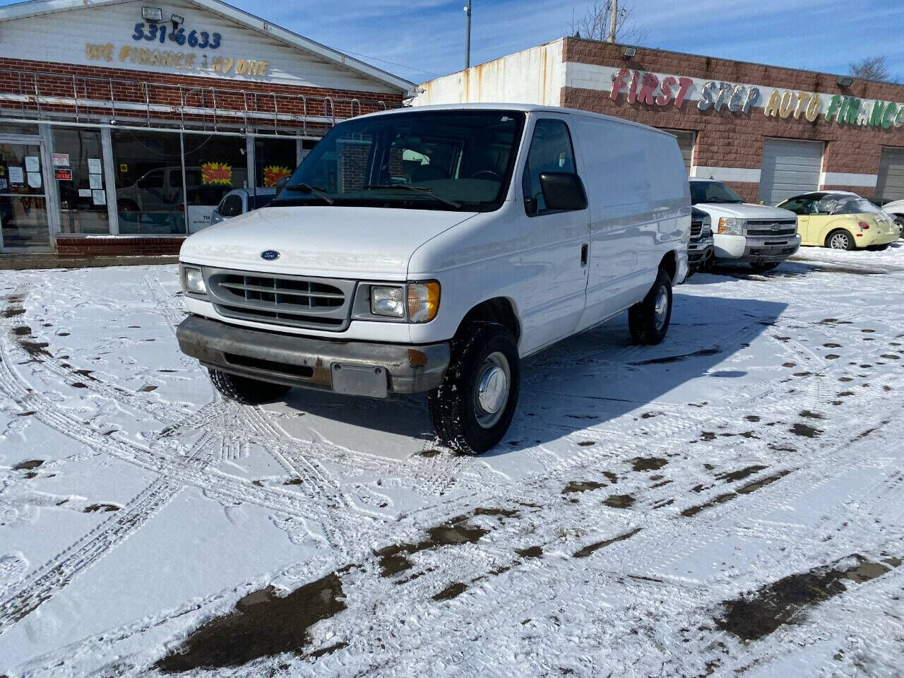 2000 FORD E-250