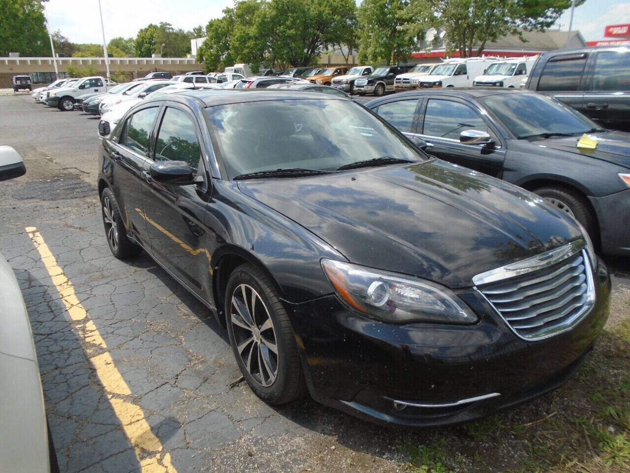2013 CHRYSLER 200