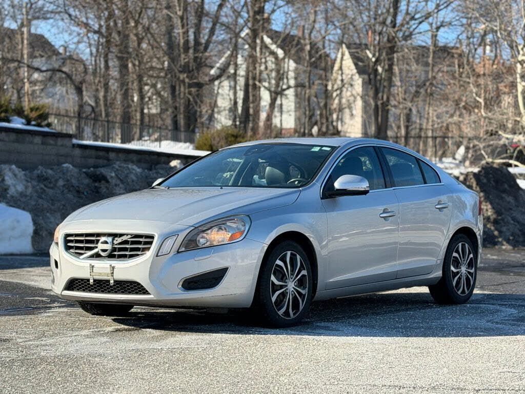 2012 VOLVO S60