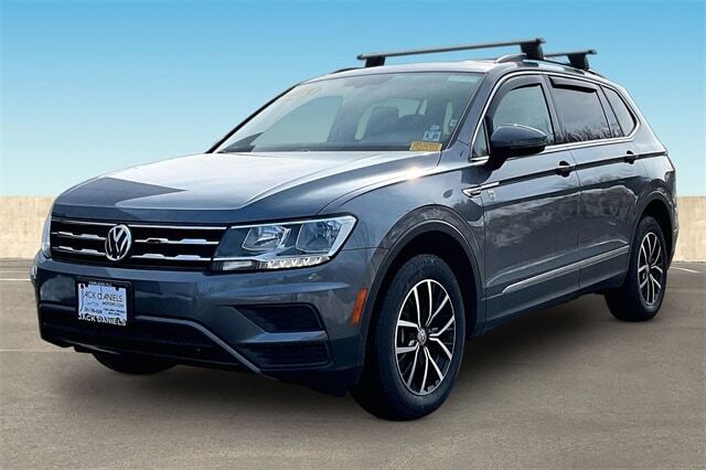 2021 VOLKSWAGEN Tiguan
