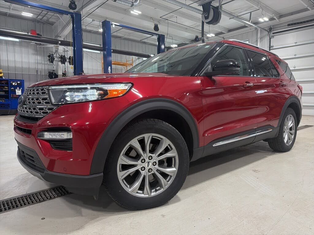 2021 FORD Explorer