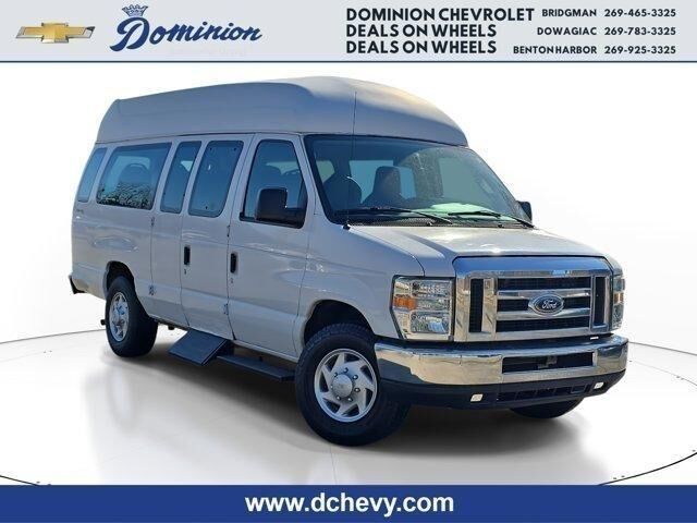 2013 FORD E-250