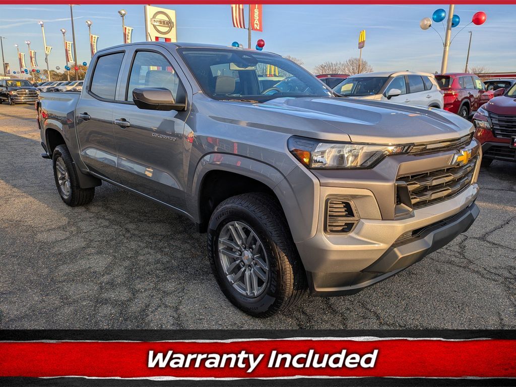 2025 CHEVROLET Colorado