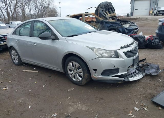 2013 CHEVROLET Cruze