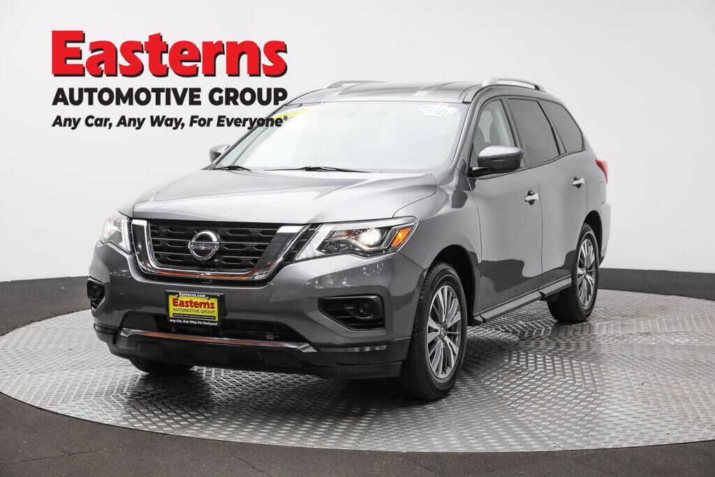 2020 NISSAN Pathfinder