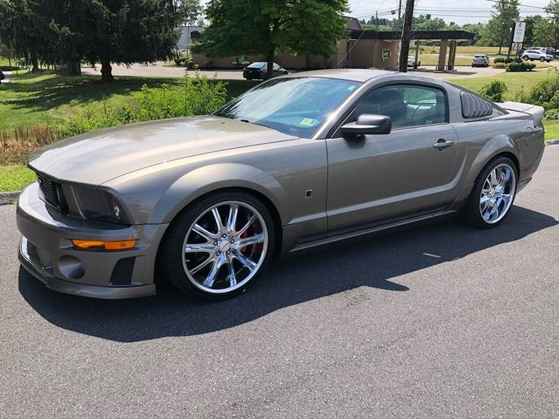 2005 FORD Mustang