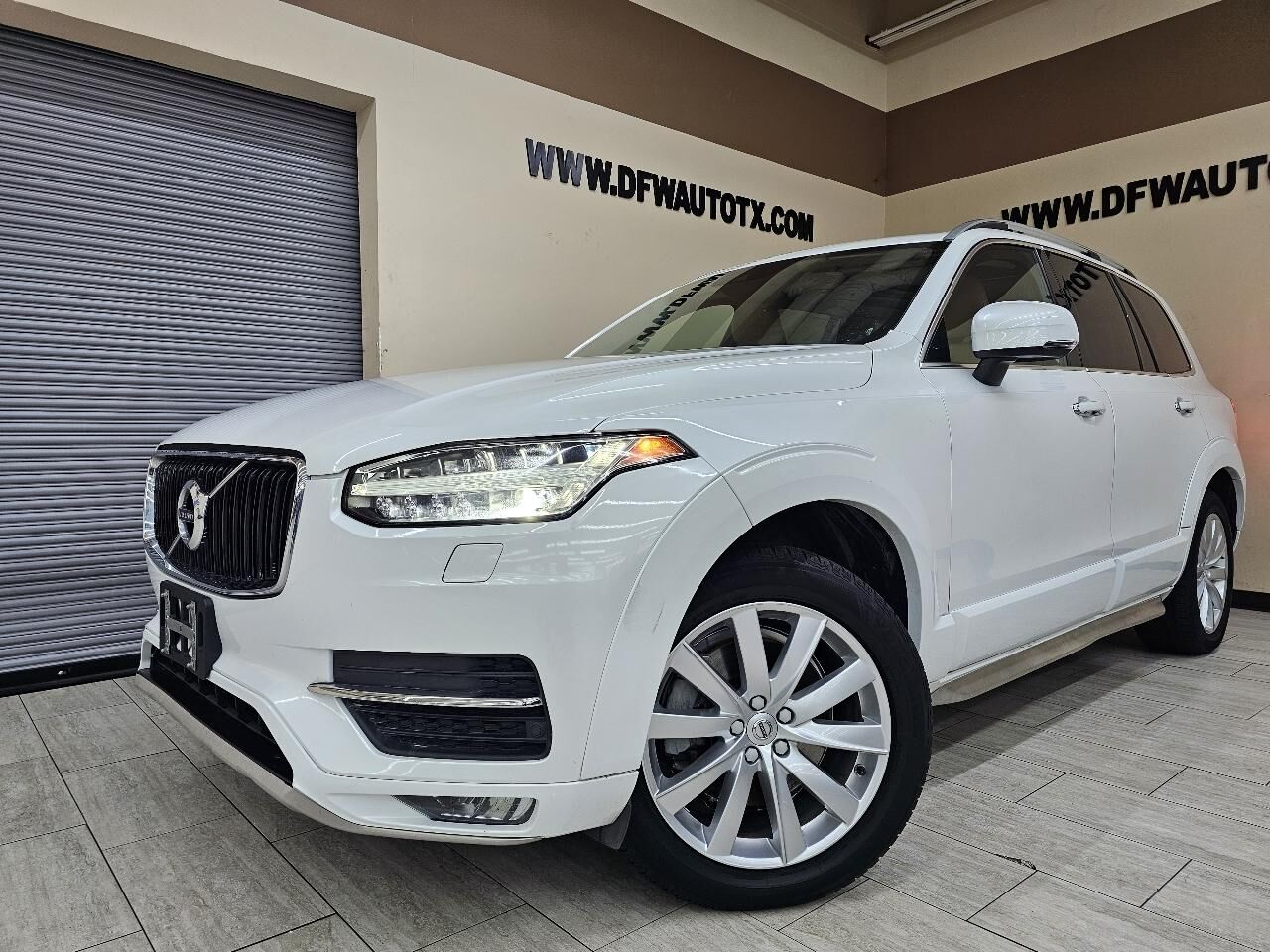 2016 VOLVO XC90