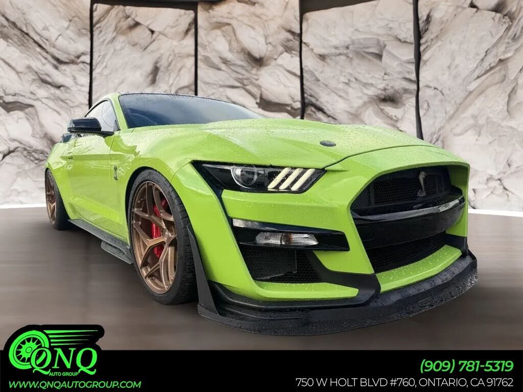 2020 FORD Mustang