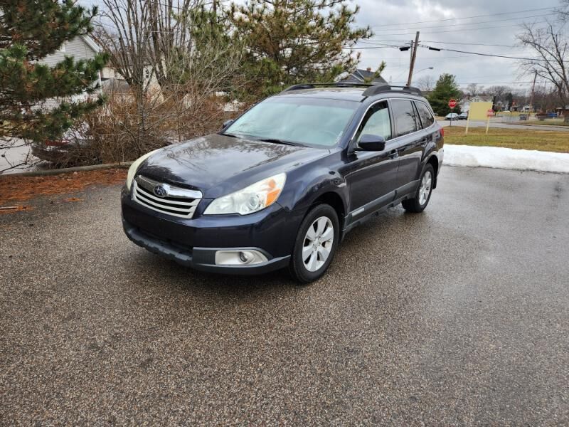 2012 SUBARU Outback