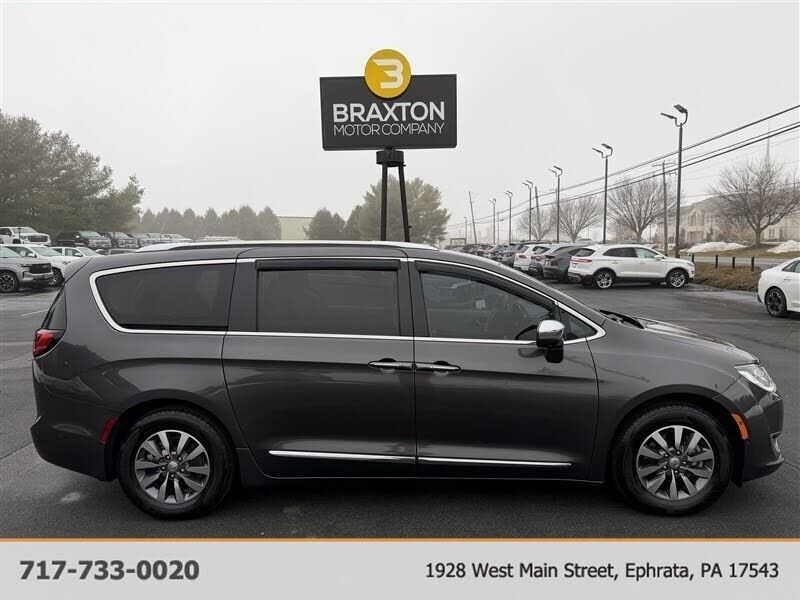 2020 CHRYSLER Pacifica