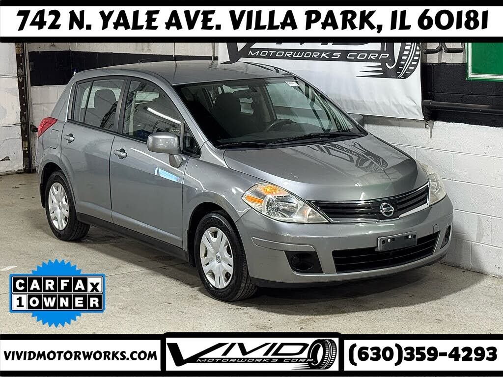 2011 NISSAN Versa