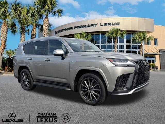 2022 LEXUS LX