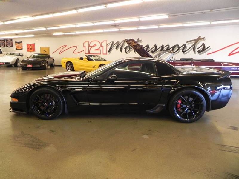 2004 CHEVROLET Corvette