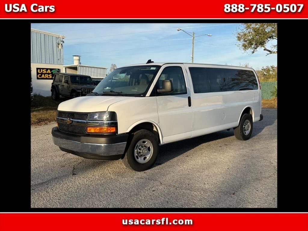 2024 CHEVROLET Express