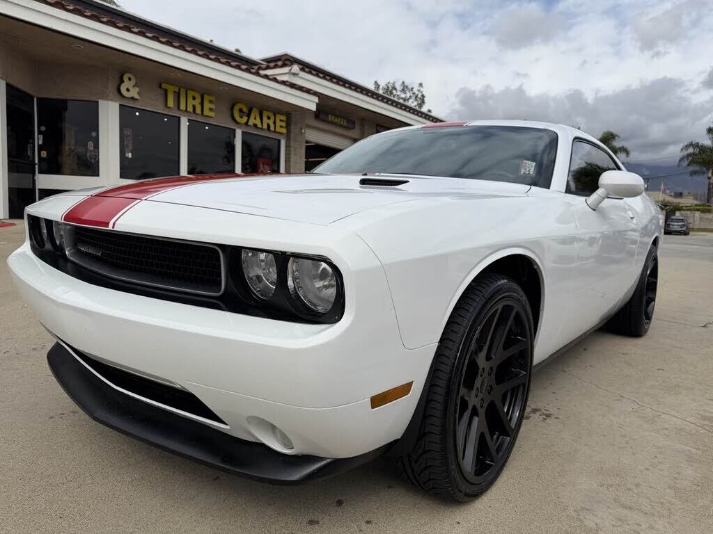 2014 DODGE Challenger