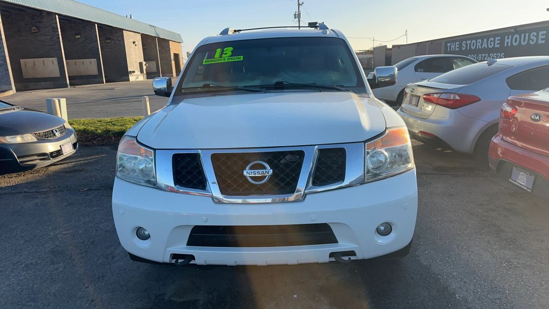2013 NISSAN Armada
