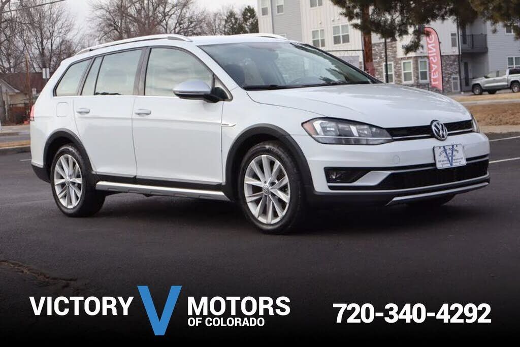 2018 VOLKSWAGEN Golf Alltrack